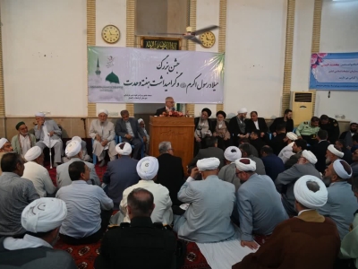 برگزاری جشن بزرگ میلاد رسول اکرم (ص) و گرامیداشت هفته وحدت در آق قلا / تصاویر