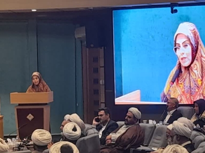 بانوی فعال فرهنگی و اجتماعی: وحدت، سرمایه توسعه و پیشرفت گلستان است